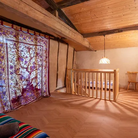 Holiday home Maison De Caractere & Piscine - Proche Saint-emilion *