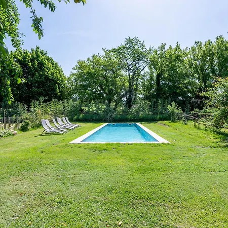 Holiday home Maison De Caractere & Piscine - Proche Saint-emilion